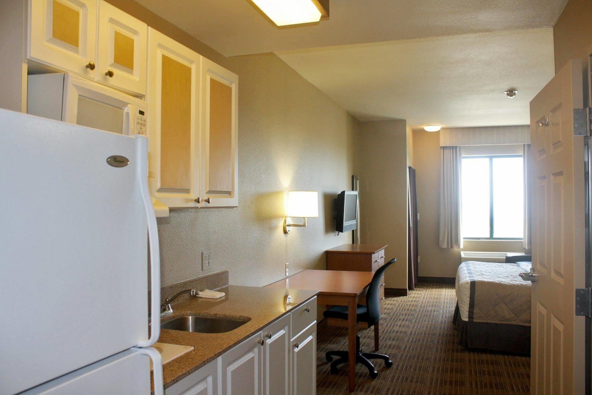 Extended Stay America Suites - San Rafael - Francisco Blvd East Zewnętrze zdjęcie